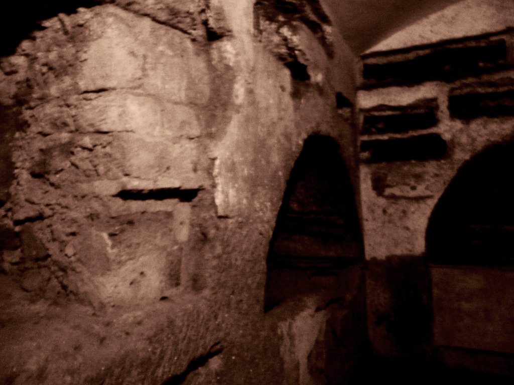 Which Catacombs in Rome are worth visiting?