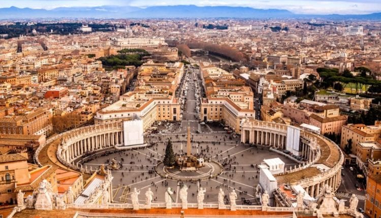 Religious tourism in Rome?