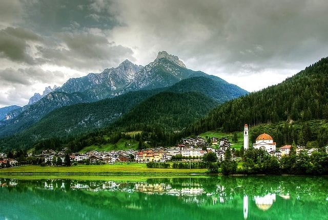 The Most Beautiful Lakes in the Dolomites