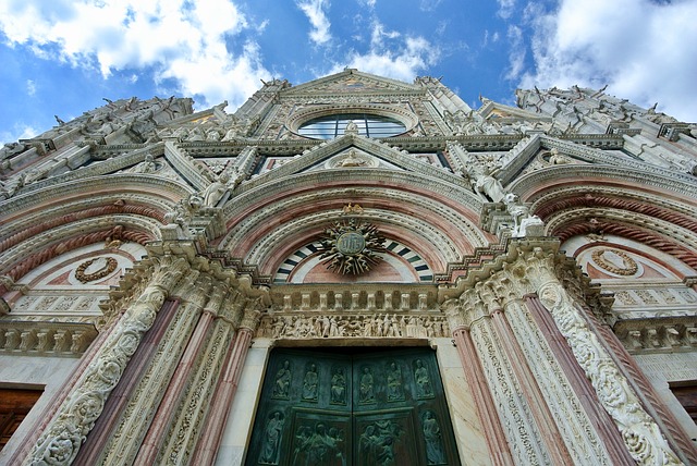 Let’s visit the Duomo of Siena?