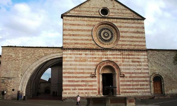 Let’s visit Assisi, the hometown of Saint Francis
