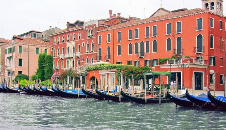 Everything about the Gondolas in Venice